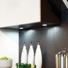 LED-Leuchte LD8001AL-55 Spot eingebaut in Küchenoberschrank erleuchtet Arbeitsfläche