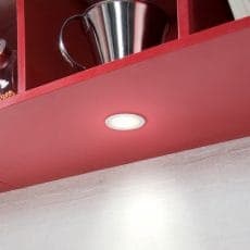 LED-Leuchte LD8001AL-58 Spot eingebaut in Küchenoberschrank erleuchtet Arbeitsfläche