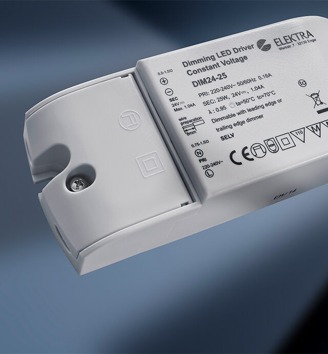 Der dimmbare LED-Treiber von ELEKTRA zeigt modernes Design und technische Präzision in der Beleuchtungstechnik.